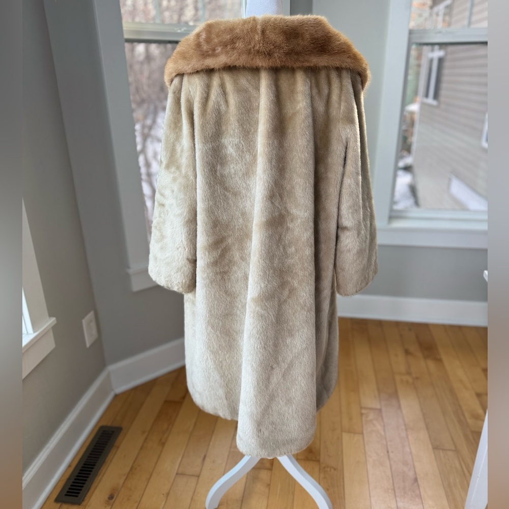 Vintage Brazotta Blond Light Ivory Mink Fur Portrait Collar Faux Fur Dress Coat - Picture 15 of 16